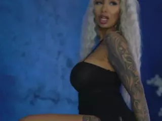 GoldenAmberX's Live Sex Cam Show