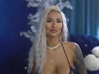 GoldenAmberX's Live Sex Cam Show