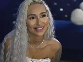 GoldenAmberX's Live Sex Cam Show