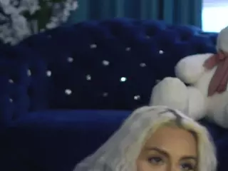 GoldenAmberX's Live Sex Cam Show