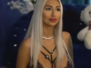 GoldenAmberX's Live Sex Cam Show