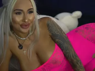 GoldenAmberX's Live Sex Cam Show