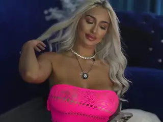 GoldenAmberX's Live Sex Cam Show