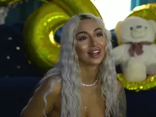 GoldenAmberX's Live Sex Cam Show