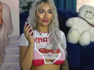 GoldenAmberX's Live Sex Cam Show