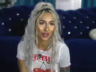 GoldenAmberX's Live Sex Cam Show