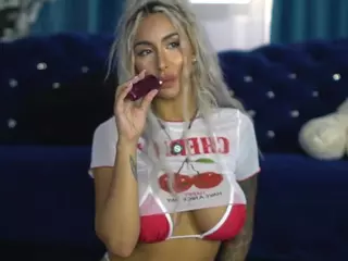 GoldenAmberX's Live Sex Cam Show