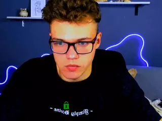 lucas-long's Live Sex Cam Show