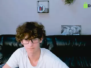 lucas-long's Live Sex Cam Show