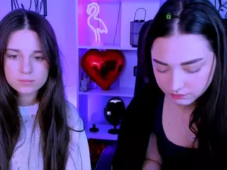 niki-miki's Live Sex Cam Show