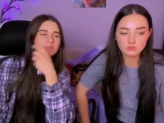 niki-miki's Live Sex Cam Show
