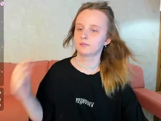 Rina's Live Sex Cam Show