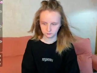 Rina's Live Sex Cam Show