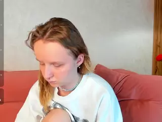 Rina's Live Sex Cam Show