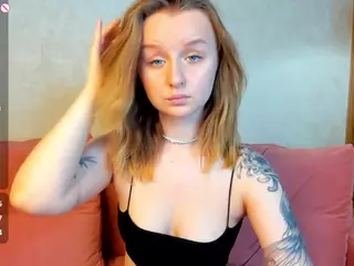 Rina's Live Sex Cam Show
