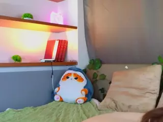 RowenaHathaway's Live Sex Cam Show