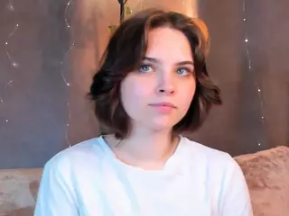 RowenaHathaway's Live Sex Cam Show