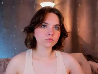 RowenaHathaway's Live Sex Cam Show
