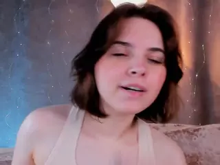 RowenaHathaway's Live Sex Cam Show