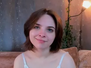 RowenaHathaway's Live Sex Cam Show