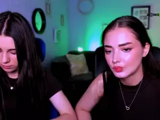stasy-4u's Live Sex Cam Show