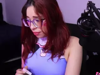 Tsukicherry's Live Sex Cam Show