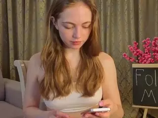 WillaCurson's Live Sex Cam Show