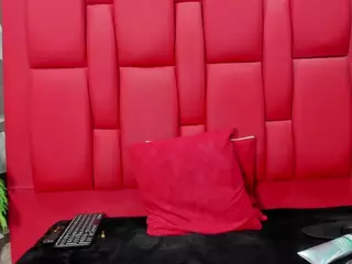 artemisarusso's Live Sex Cam Show