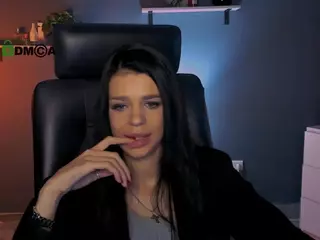 ilona-berry's Live Sex Cam Show
