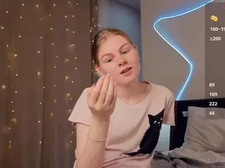 MildredChurchwell's Live Sex Cam Show