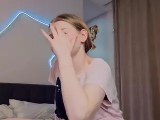 MildredChurchwell's Live Sex Cam Show