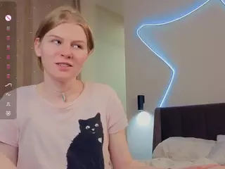 MildredChurchwell's Live Sex Cam Show