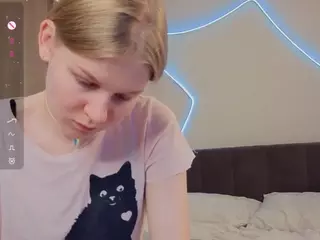 MildredChurchwell's Live Sex Cam Show