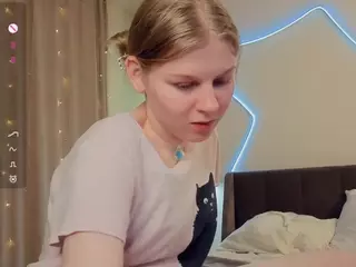 MildredChurchwell's Live Sex Cam Show