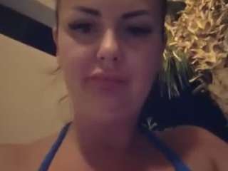 Live cam show with HORNY_BIG_ASS