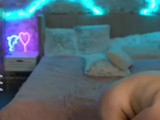 YourVivianHot's Live Sex Cam Show