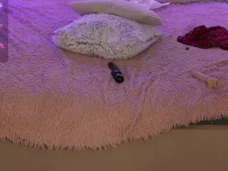YourVivianHot's Live Sex Cam Show