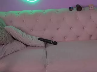 YourVivianHot's Live Sex Cam Show
