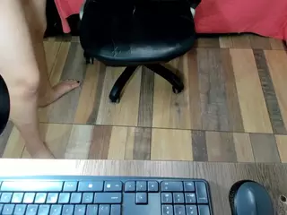 Emily-Lewiss's Live Sex Cam Show