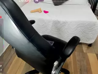 Emily-Lewiss's Live Sex Cam Show