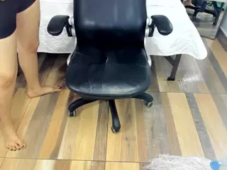 Emily-Lewiss's Live Sex Cam Show