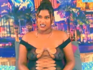 IndianChocolatePie's Live Sex Cam Show