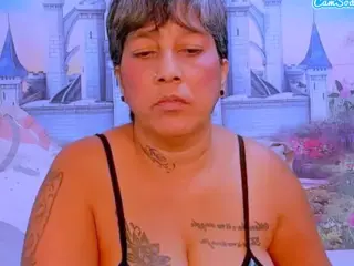 indianroxy694u's Live Sex Cam Show