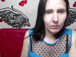 KarinaSwanNest's Live Sex Cam Show
