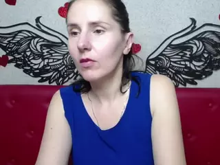 KarinaSwanNest's Live Sex Cam Show