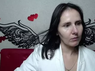 KarinaSwanNest's Live Sex Cam Show