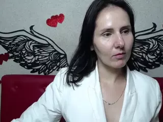 KarinaSwanNest's Live Sex Cam Show