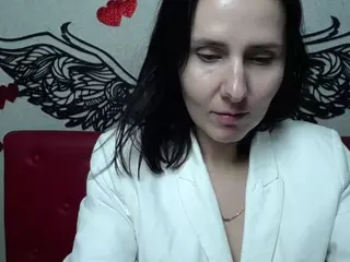 KarinaSwanNest's Live Sex Cam Show