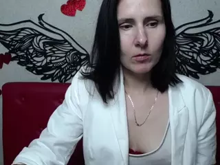 KarinaSwanNest's Live Sex Cam Show