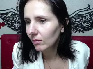 KarinaSwanNest's Live Sex Cam Show